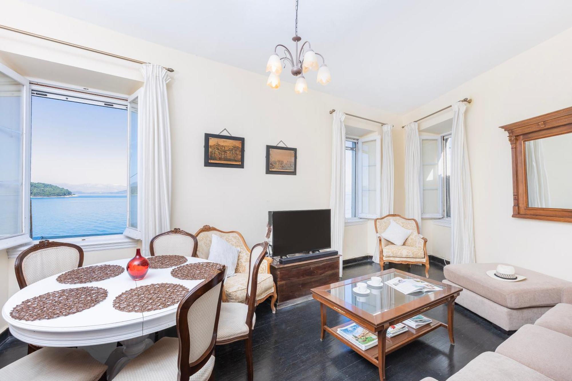 Angiolina Sea View Apartment コルフ島 エクステリア 写真