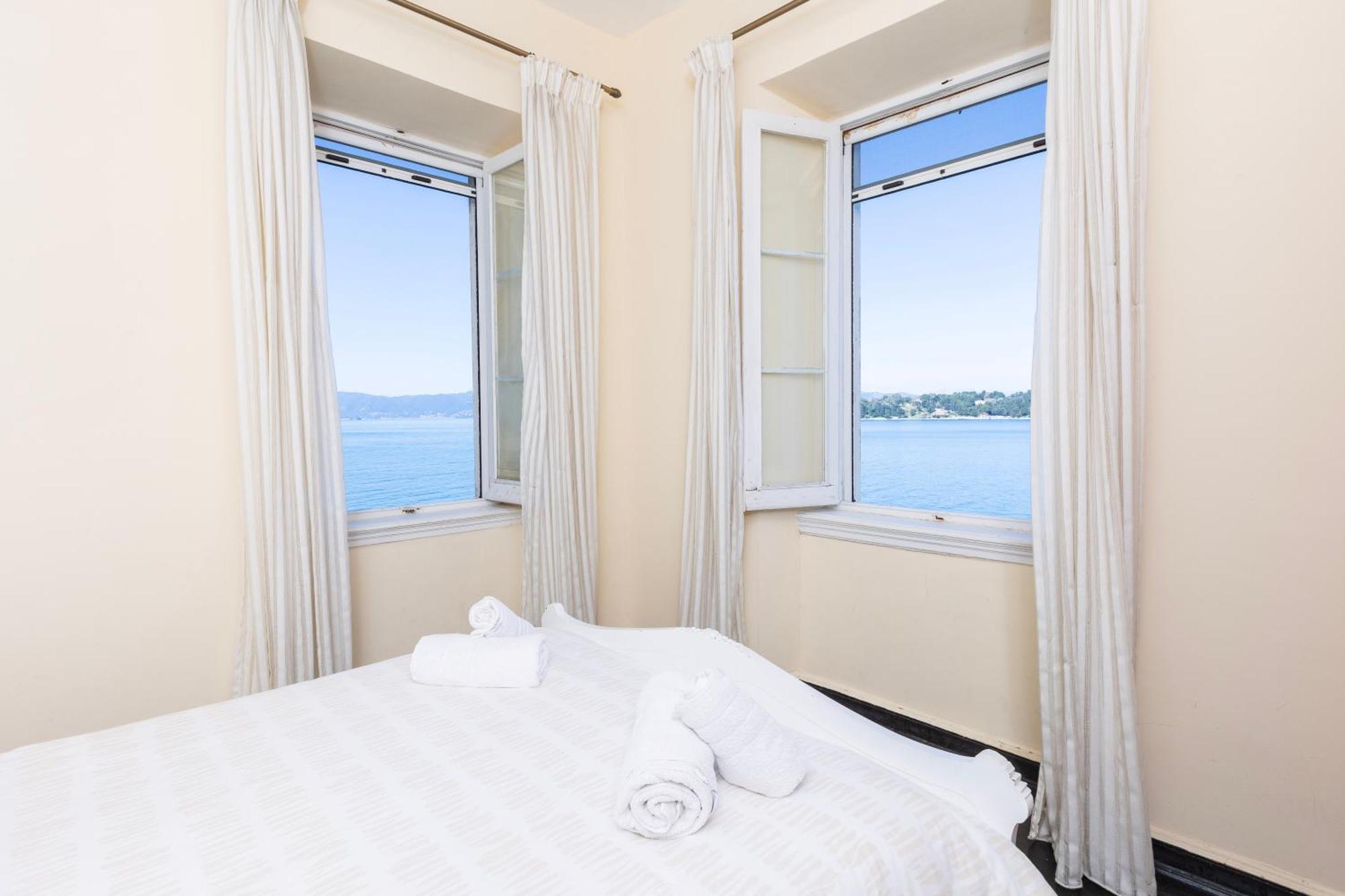 Angiolina Sea View Apartment コルフ島 エクステリア 写真