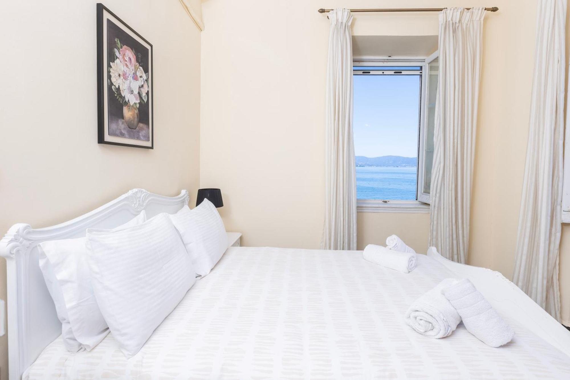 Angiolina Sea View Apartment コルフ島 エクステリア 写真