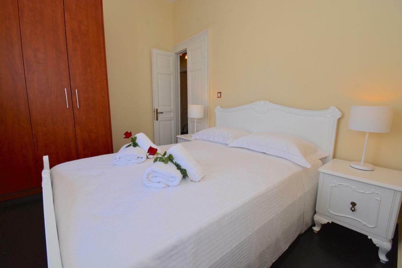 Angiolina Sea View Apartment コルフ島 エクステリア 写真