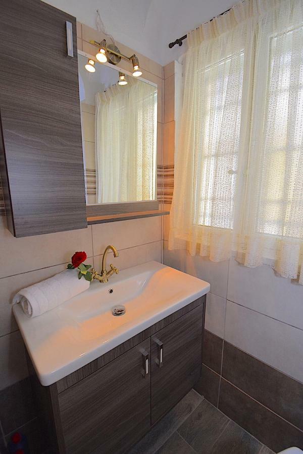 Angiolina Sea View Apartment コルフ島 エクステリア 写真