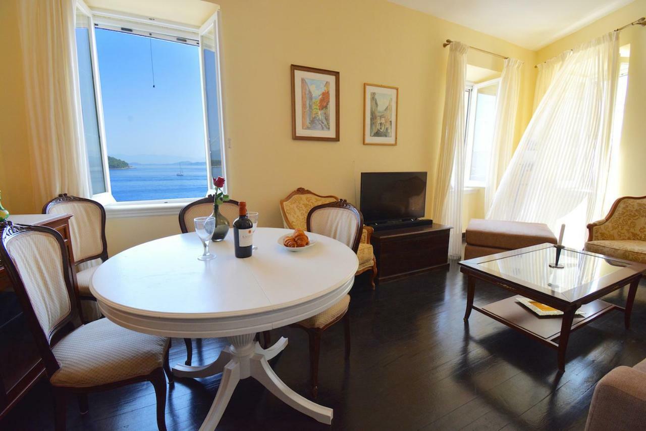 Angiolina Sea View Apartment コルフ島 エクステリア 写真